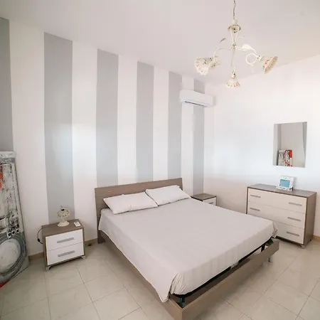 Malu Gallipoli 10 Posti Letto *